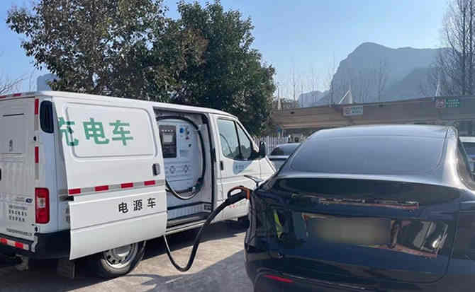 江阳区汽车搭电